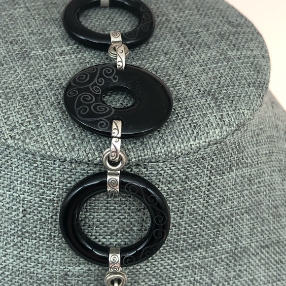 Light weight Brighton Bracelet - Picture 3 of 6